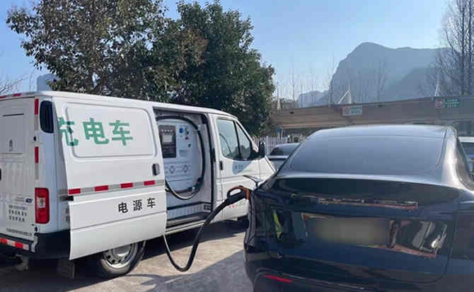 房县汽车搭电